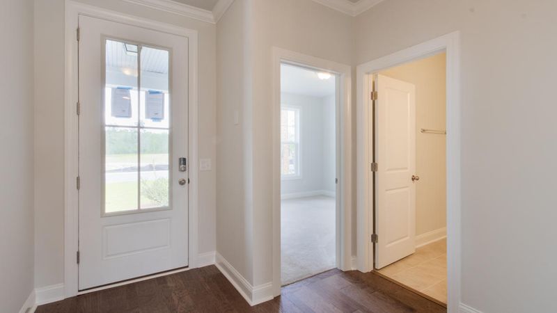5517 Alpine Dr, Summerville, SC 29483