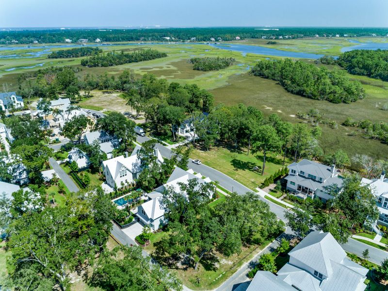462 Lesesne St, Charleston, SC 29492