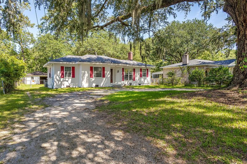 4642 Fetteressa Ave, North Charleston, SC 29418