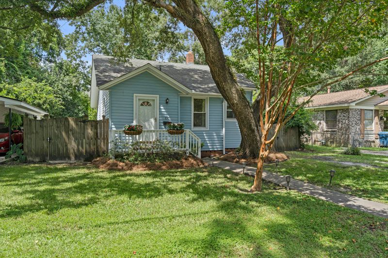 110 Live Oak Ave, Charleston, SC 29407