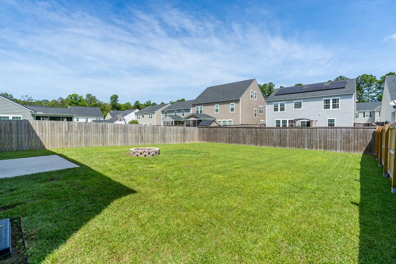 344 Bradley Bend Dr, Moncks Corner, SC 29461