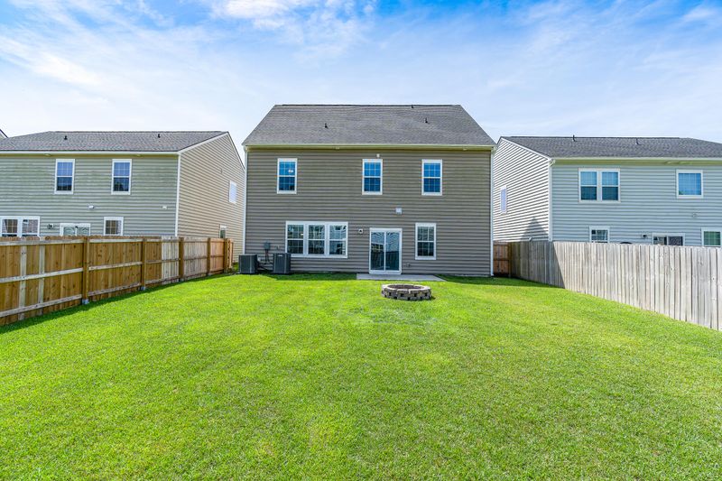 344 Bradley Bend Dr, Moncks Corner, SC 29461
