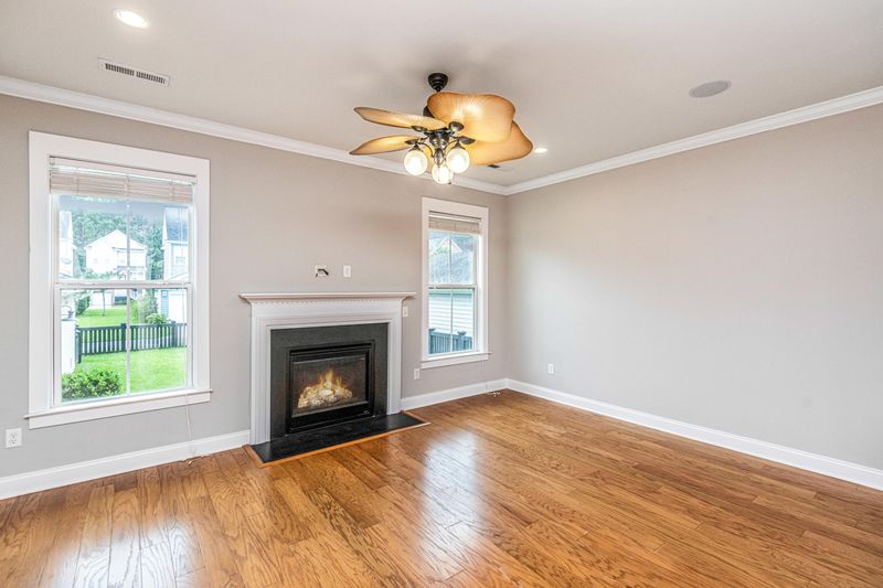 2421 Shiraz Ln, Charleston, SC 29414