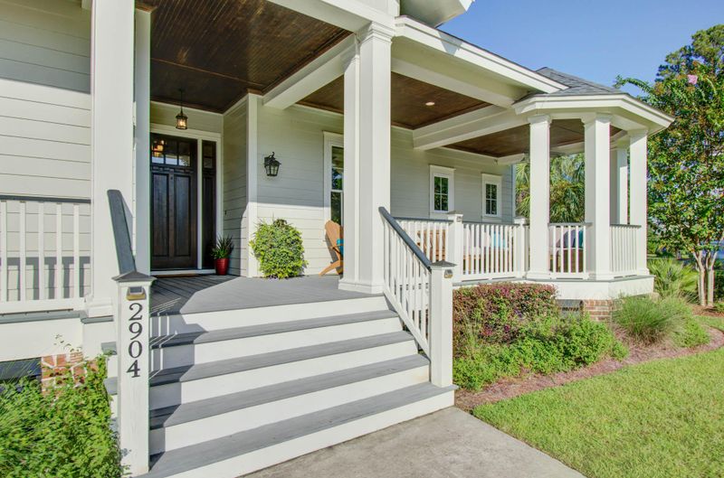 2904 Yachtsman Dr, Mount Pleasant, SC 29466