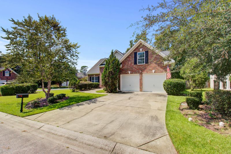 101 Horseshoe Bay Ct, Summerville, SC 29483