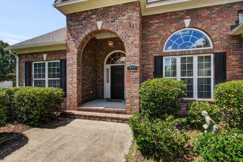 101 Horseshoe Bay Ct, Summerville, SC 29483