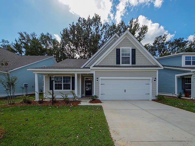 118 Long Trail Way, Moncks Corner, SC 29461