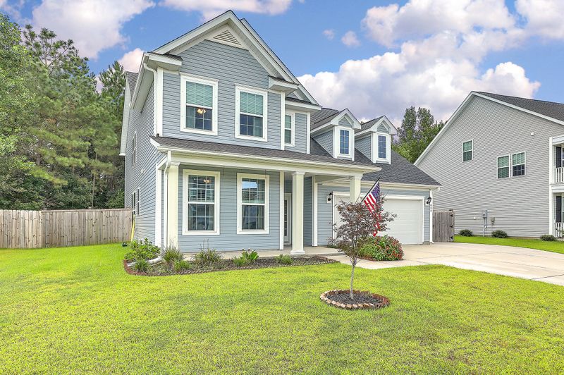 452 Gianna Ln, Goose Creek, SC 29445