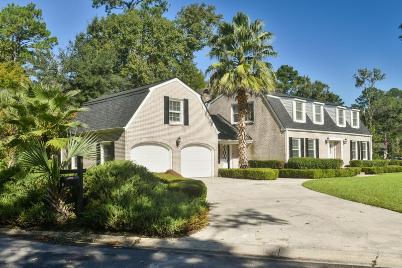 9 S Basilica Ave, Hanahan, SC 29410
