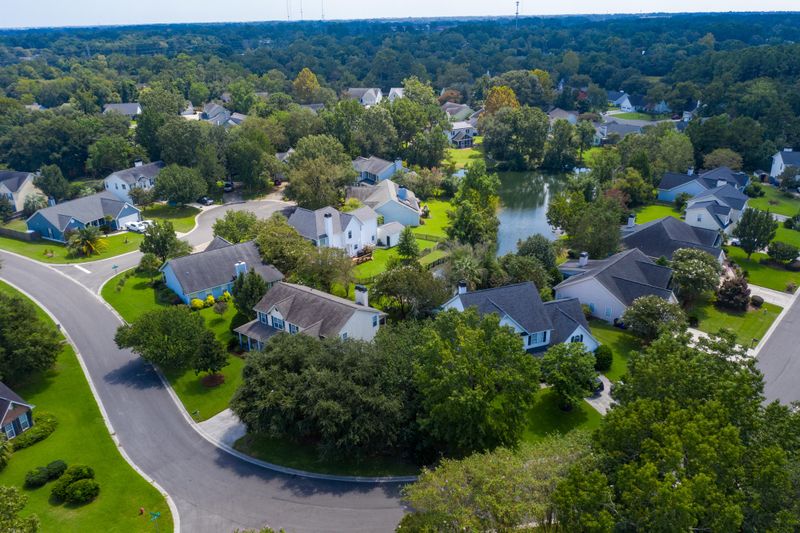 1545 Glen Erin Dr, Mount Pleasant, SC 29464