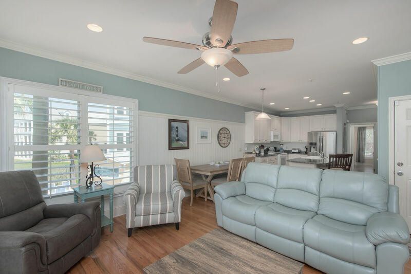 81 Sandbar Ln #16, Folly Beach, SC 29439