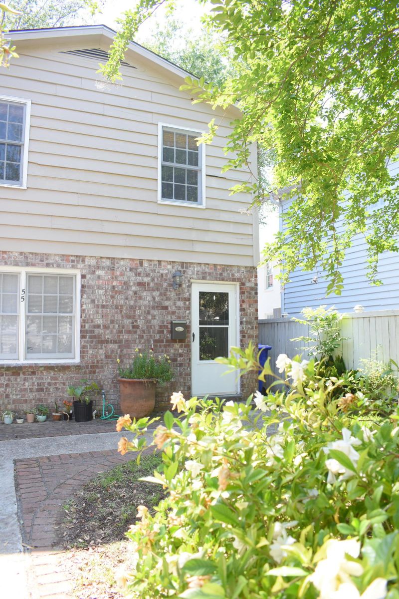 55 Ashe St, Charleston, SC 29403