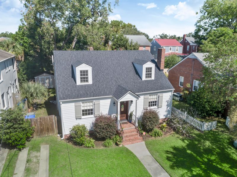 138 Dunnemann Ave, Charleston, SC 29403