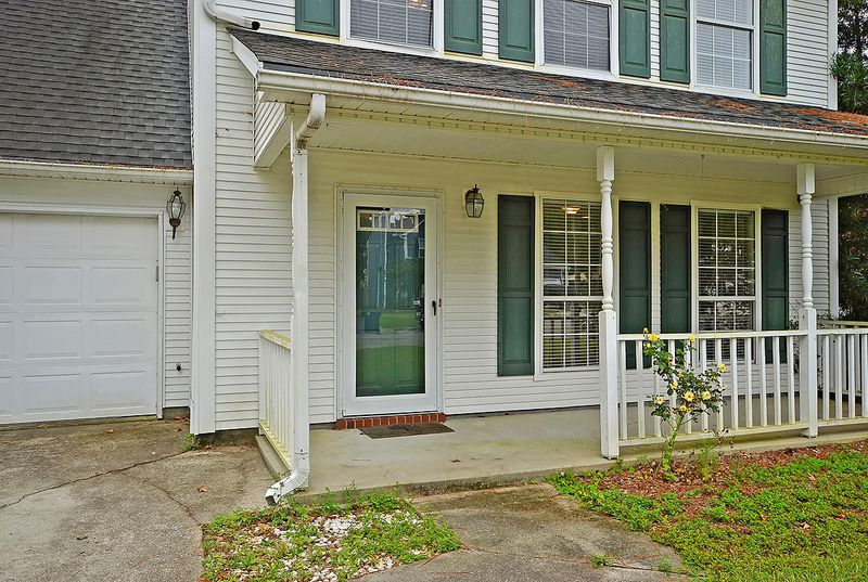 8615 Aurora Dr, Charleston, SC 29420