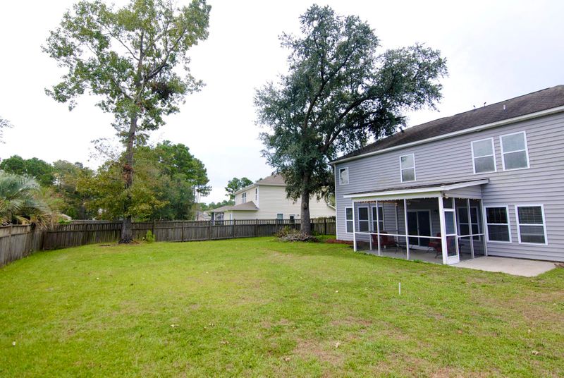 240 Devonshire Dr, Moncks Corner, SC 29461