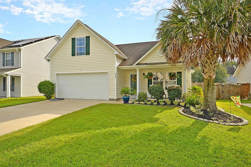 420 Aberdeen Cir, Summerville, SC 29483