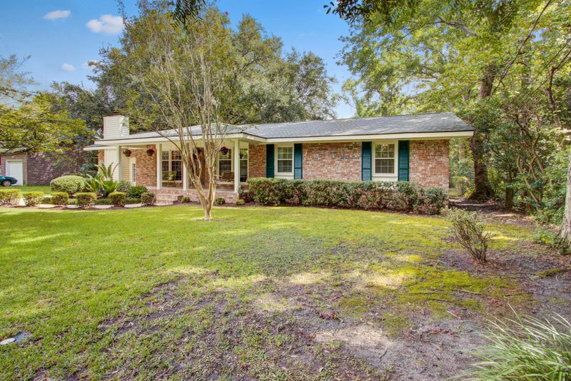 16 Huguenot Ave, Charleston, SC 29407