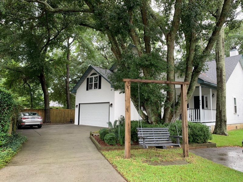 859 Harbor Place Dr, Charleston, SC 29412