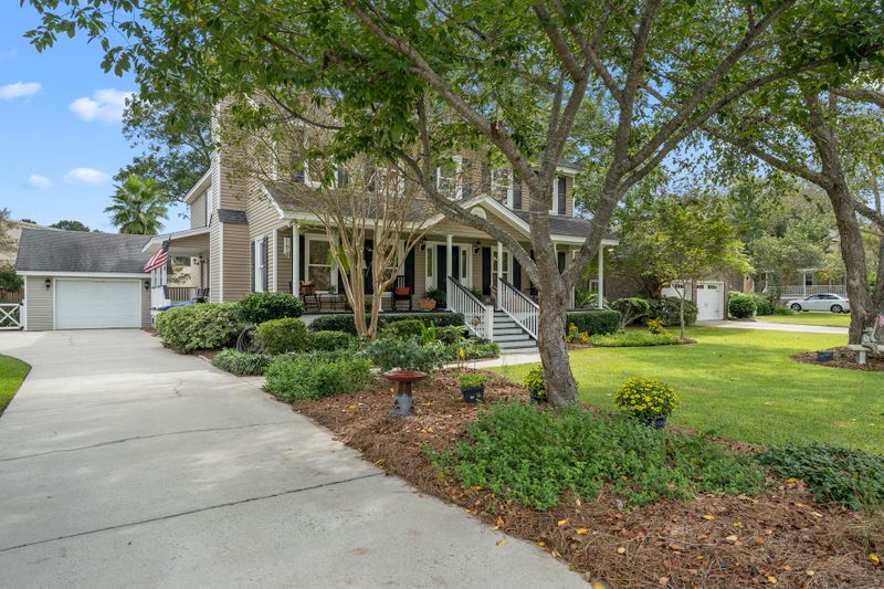 809 Detyens Rd, Mount Pleasant, SC 29464