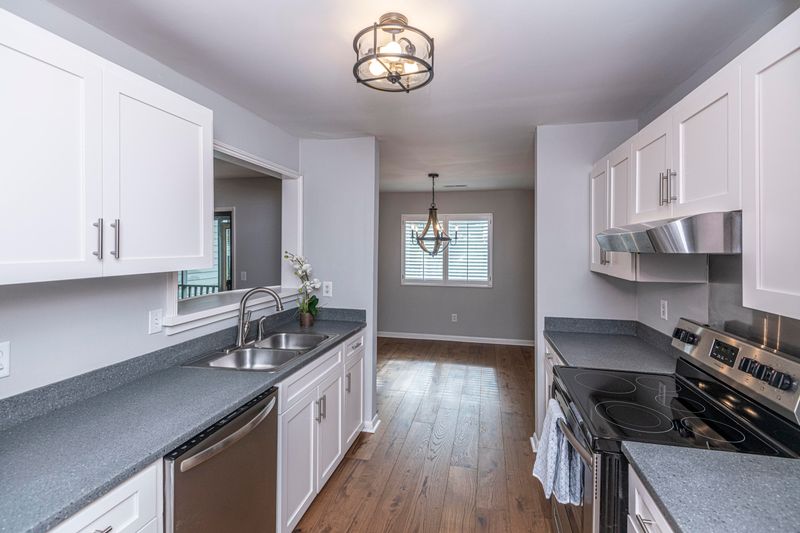 1131 Village Creek Ln #1, Mount Pleasant, SC 29464