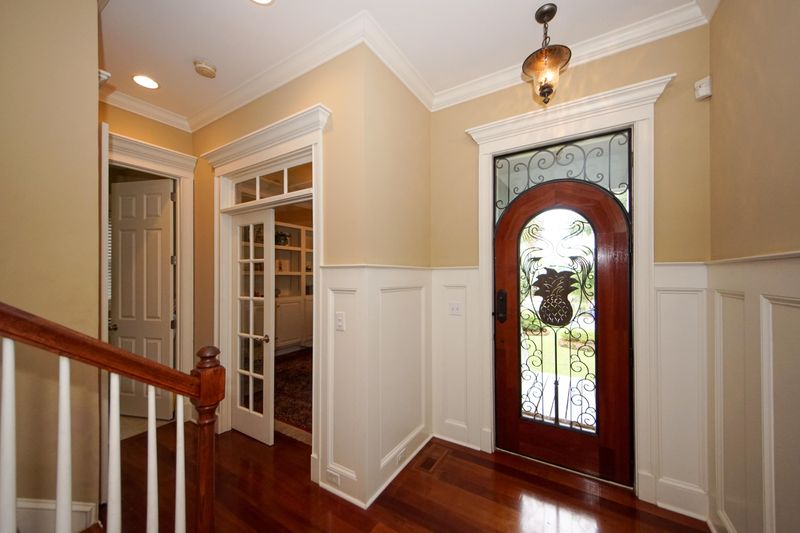 266 River Oak Dr, Mount Pleasant, SC 29464
