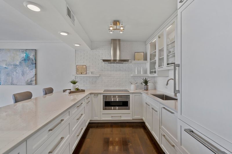 330 Concord St #14 H, Charleston, SC 29401