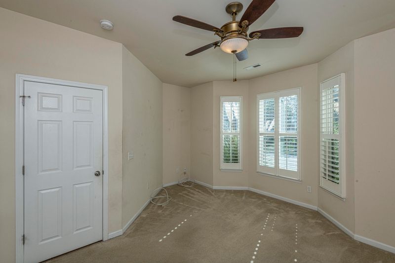 240 Cameron St, Summerville, SC 29486