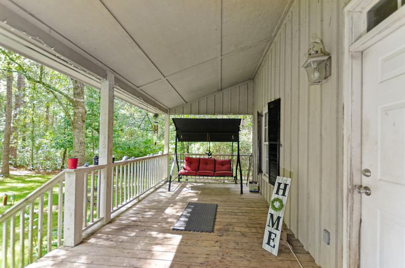 1544 Palmers Bridge Rd, Mcclellanville, SC 29458
