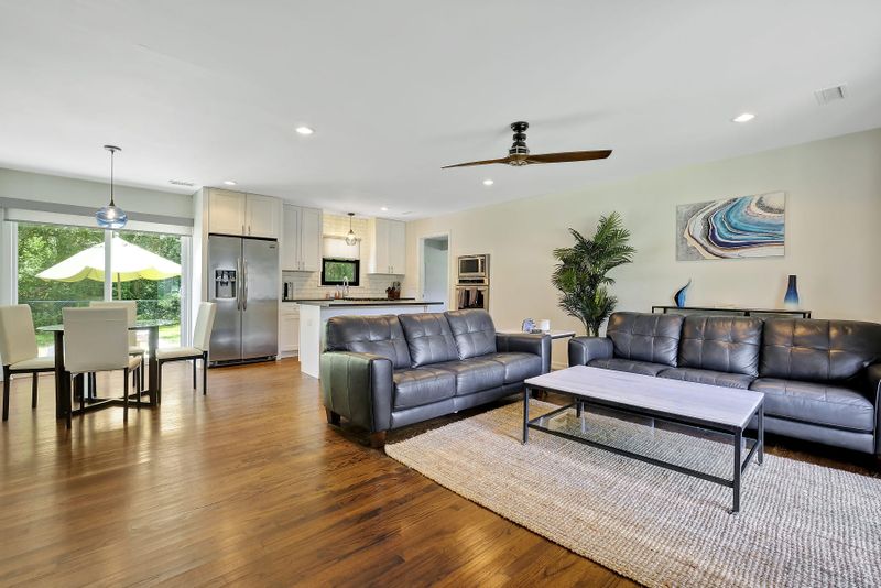 948 Revere Rd, Charleston, SC 29412
