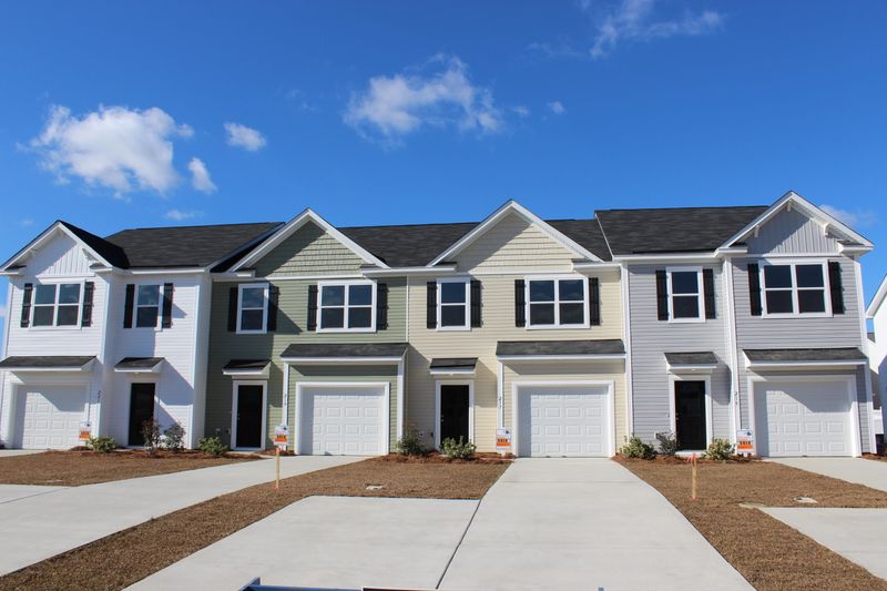 219 Kirkland St #95, Goose Creek, SC 29445