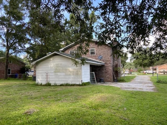 8025 Kittery Ave, North Charleston, SC 29420