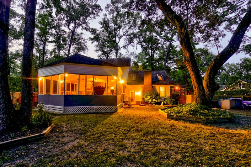 115 Inwood Dr, Summerville, SC 29485