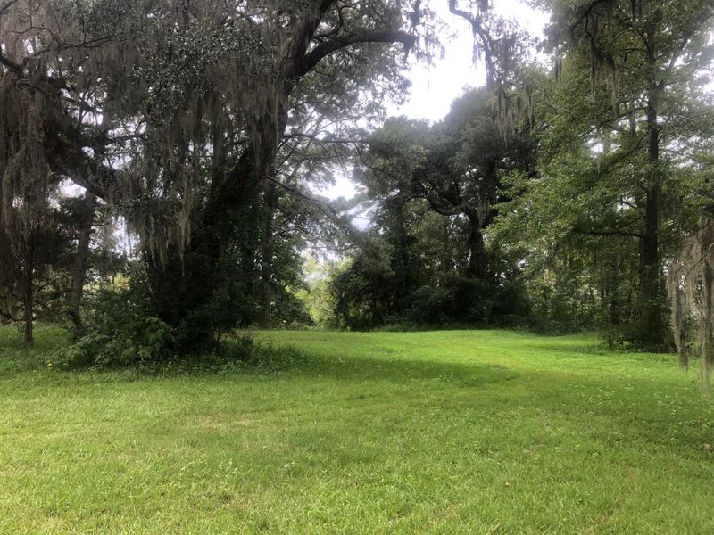 2 Fairington Dr, Summerville, SC 29485