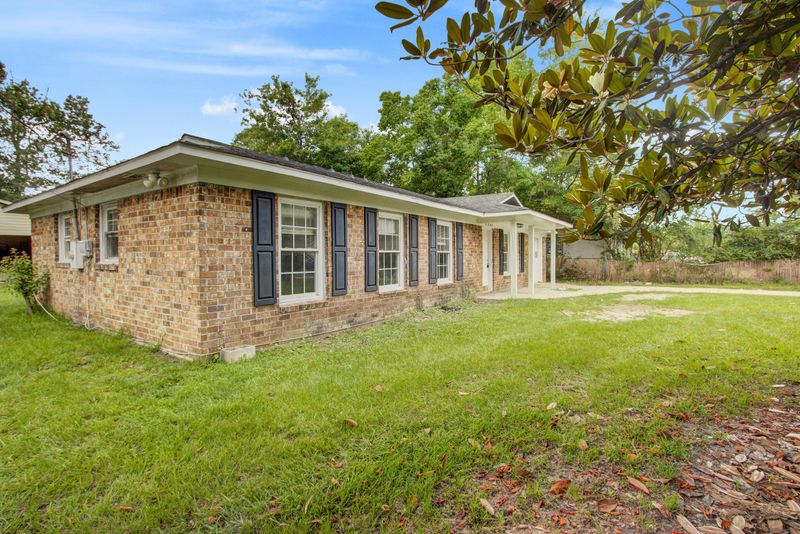 4485 Garwood Dr, Ladson, SC 29456