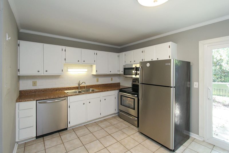 507 Stinson Dr #8a, Charleston, SC 29407