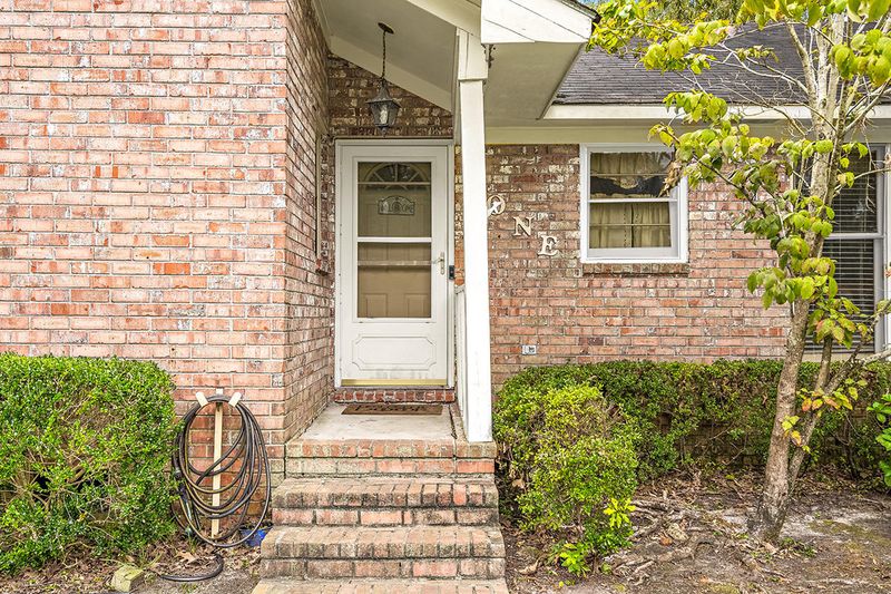 1 Apple Cir, Goose Creek, SC 29445