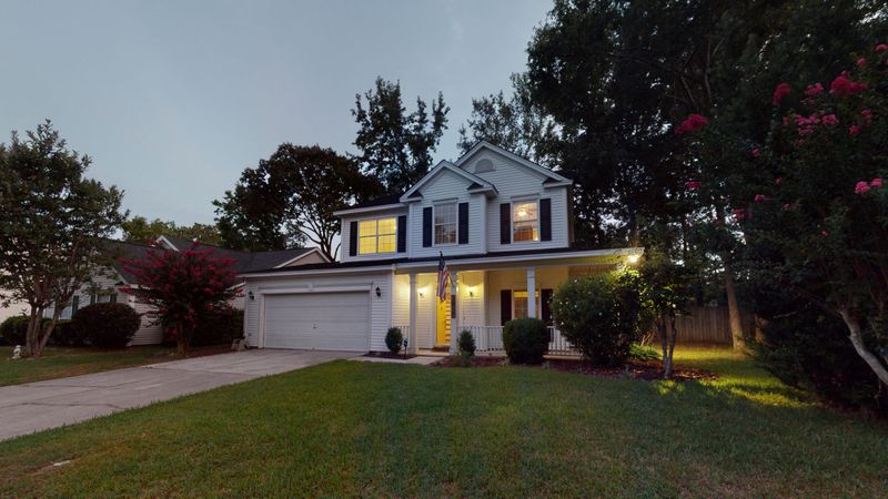 1890 Maple Leaf Ct, Charleston, SC 29414