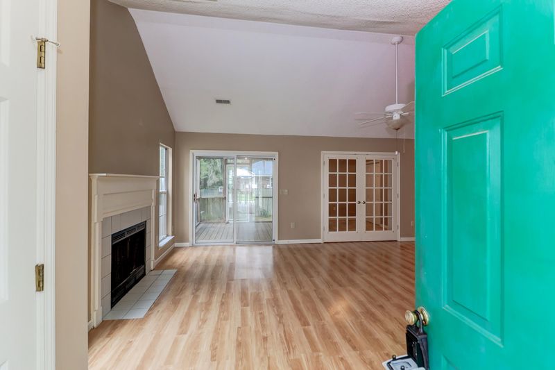 345 Culver Ave, Charleston, SC 29407