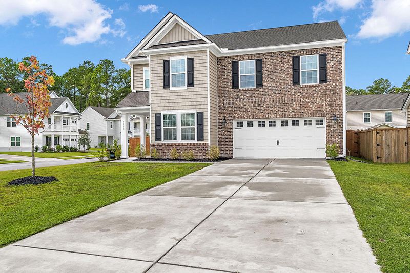 9848 English Elm St, Ladson, SC 29456