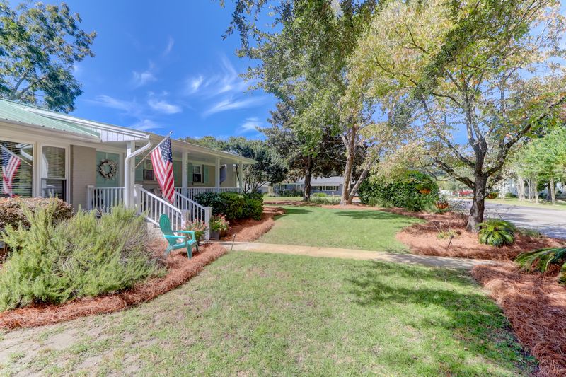 1363 Majore St, Mount Pleasant, SC 29464