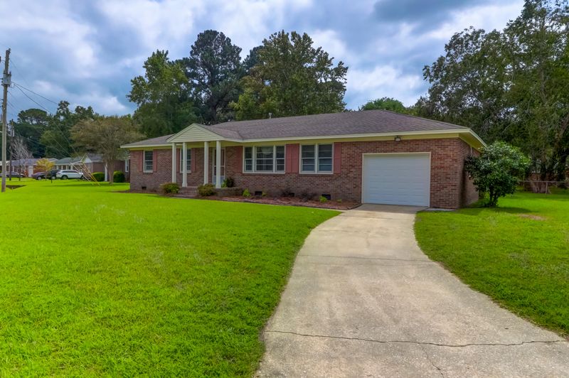 347 Swift Ave, Charleston, SC 29407