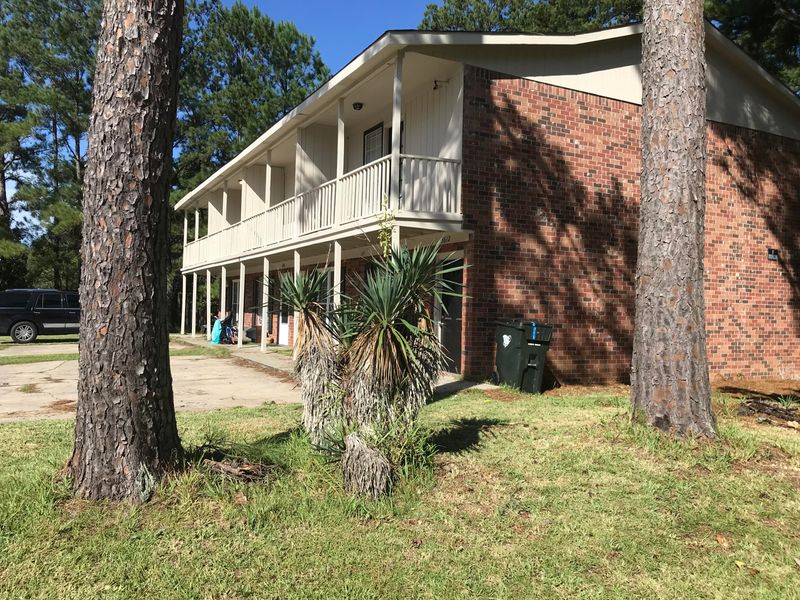 3612 Peppertree Ln, North Charleston, SC 29420