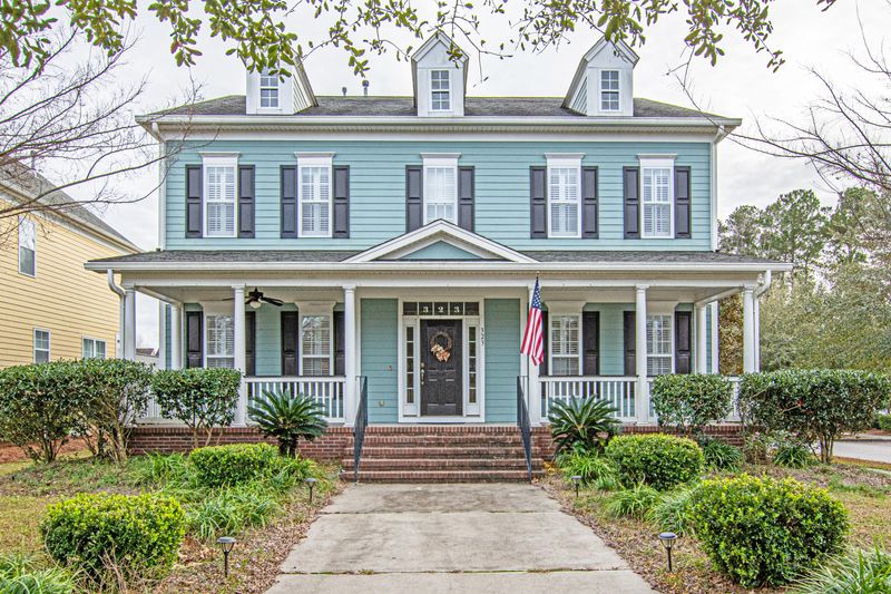 323 Amaryllis Ave, Summerville, SC 29483