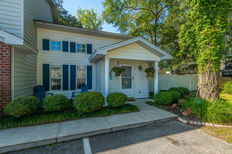111 Alyssa Ln, Summerville, SC 29483