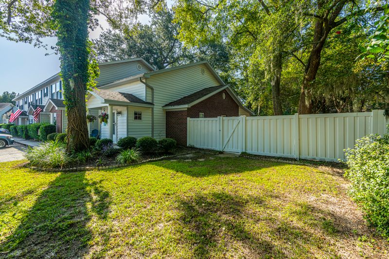 111 Alyssa Ln, Summerville, SC 29483