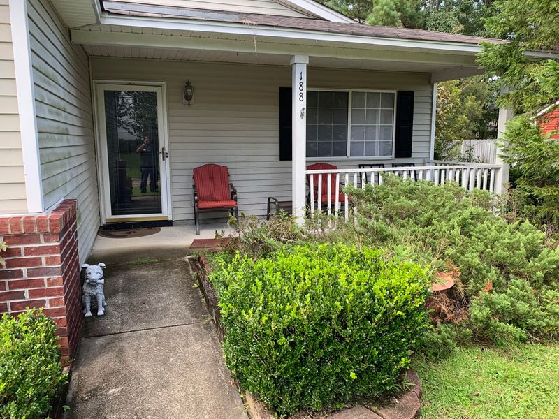 188 Apache Dr, Summerville, SC 29483