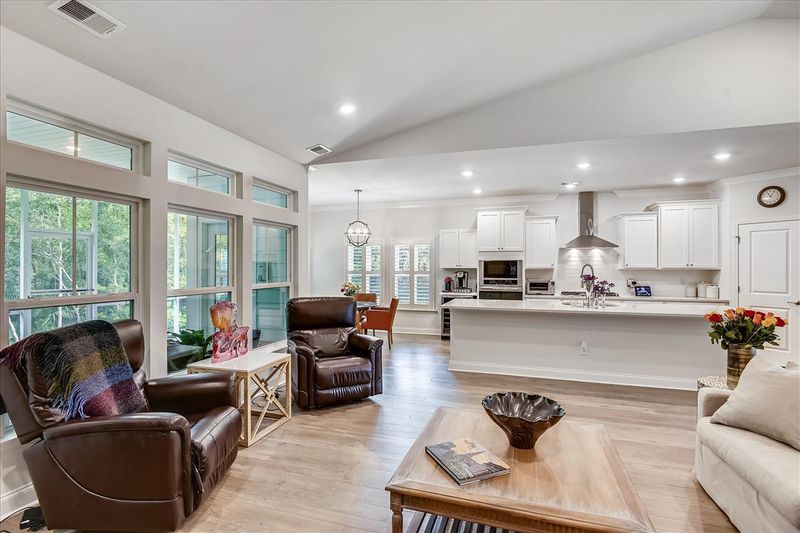 1372 Honor Way, Mount Pleasant, SC 29466