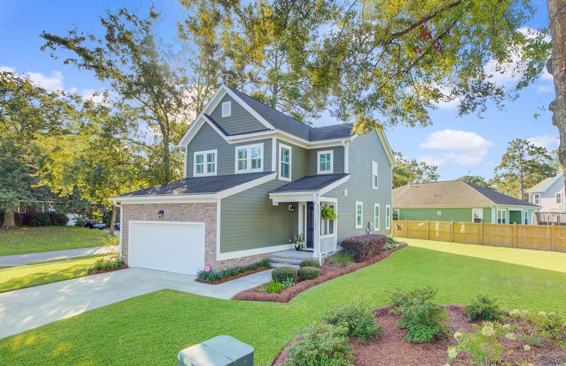 1421 Jockey Ct, North Charleston, SC 29405