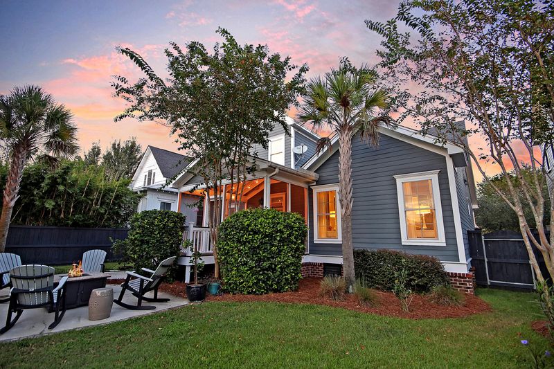 1786 Pierce St, Charleston, SC 29492