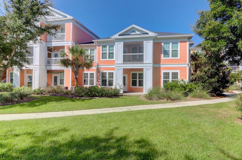 1618 Chatelain Way, Mount Pleasant, SC 29464